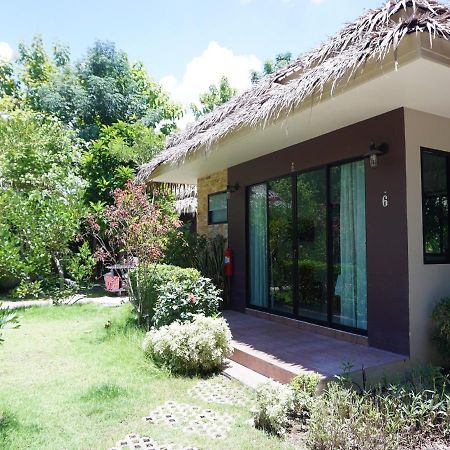Papa's Home And Rabbit Café Ban Mai  Exterior foto